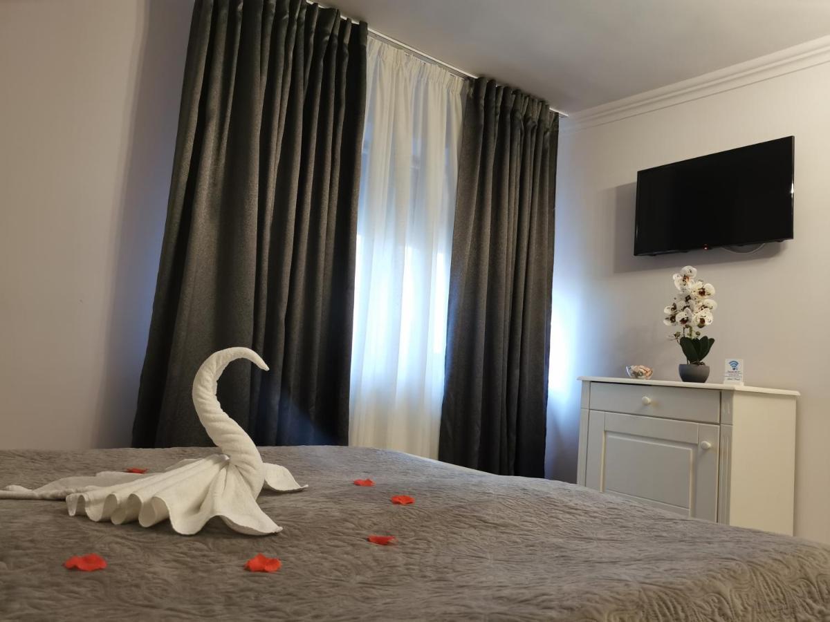 Select House Hotel Сибиу Стая снимка
