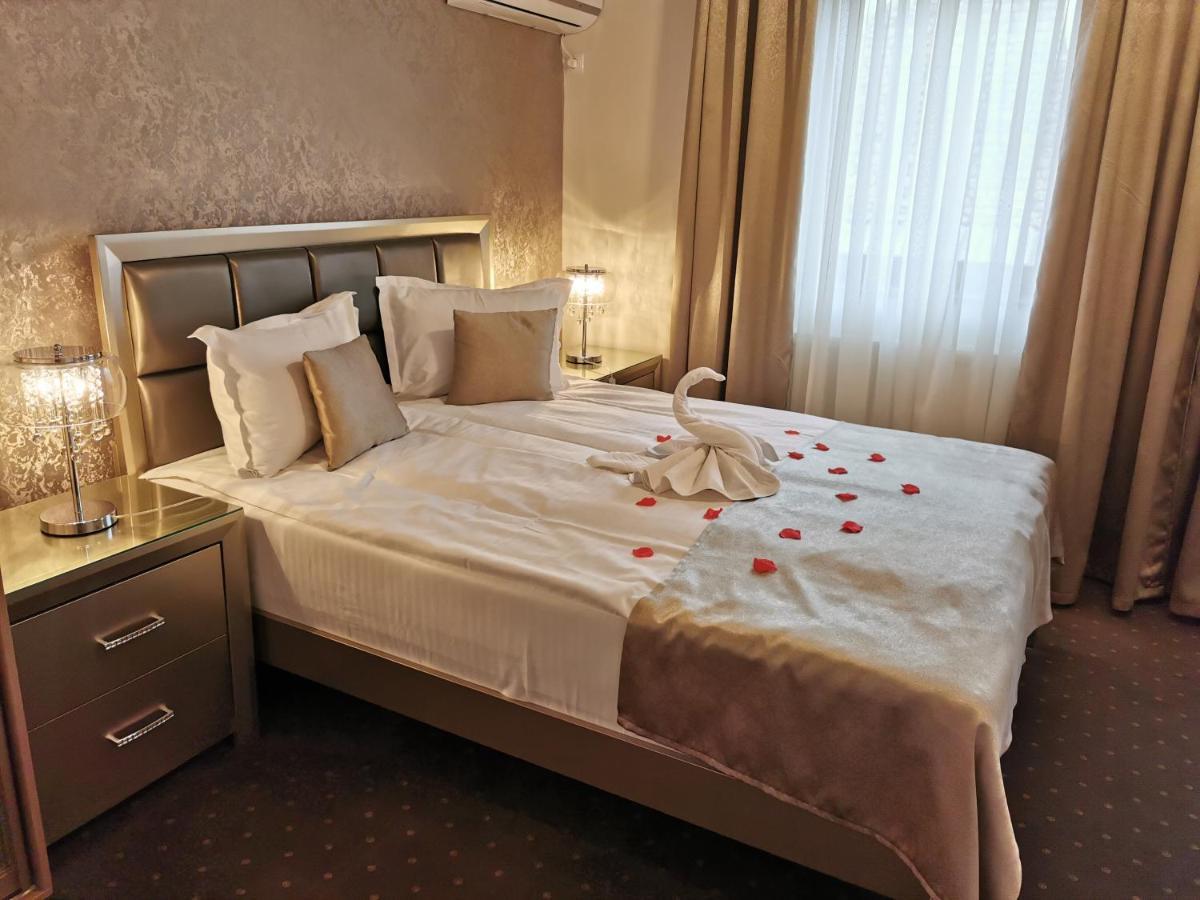 Select House Hotel Сибиу Стая снимка